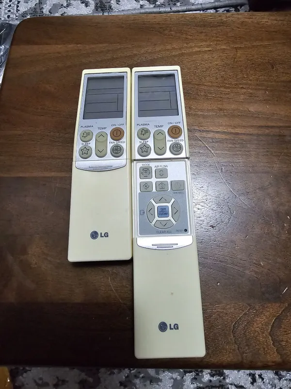 Продам 1шт Пульт для кондиционер LG ART COOL рабочие идеальные состоян