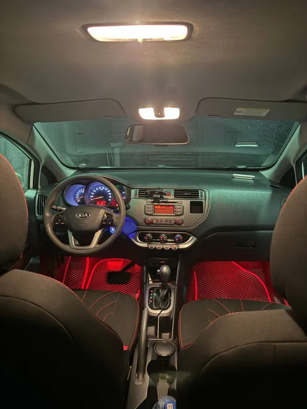 Kia rio 2013 sotiladi 7 Kia rio 2013 sotiladi 7