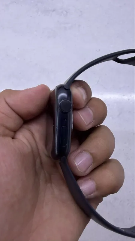 Iwatch 7 45m yaxshi xolatta 2 Iwatch 7 45m yaxshi xolatta 2