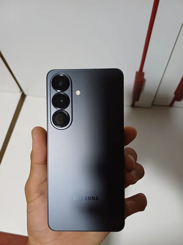 SAMSUNG S26 5G Yangidek 1 oy oldin olingan