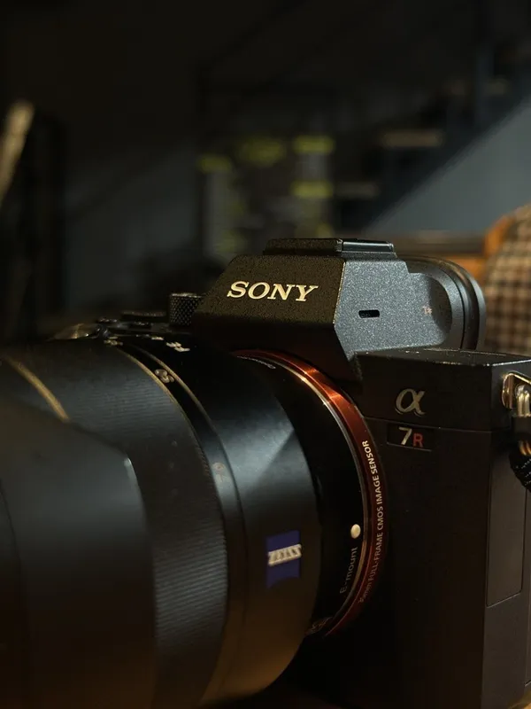 Sony A7R III va obyektiv sony 50mm fe Sensor: 2 Sony A7R III va obyektiv sony 50mm fe Sensor: 2