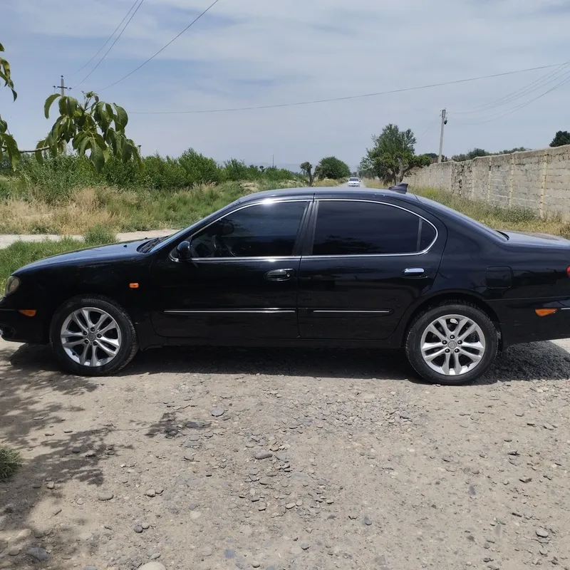 Nissan maxima a33