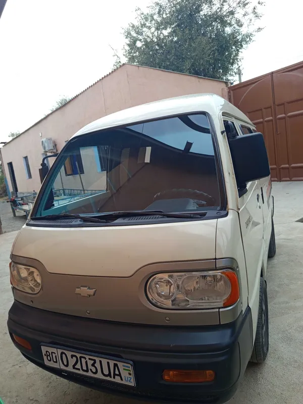 Damas avtomobili 1 Damas avtomobili 1