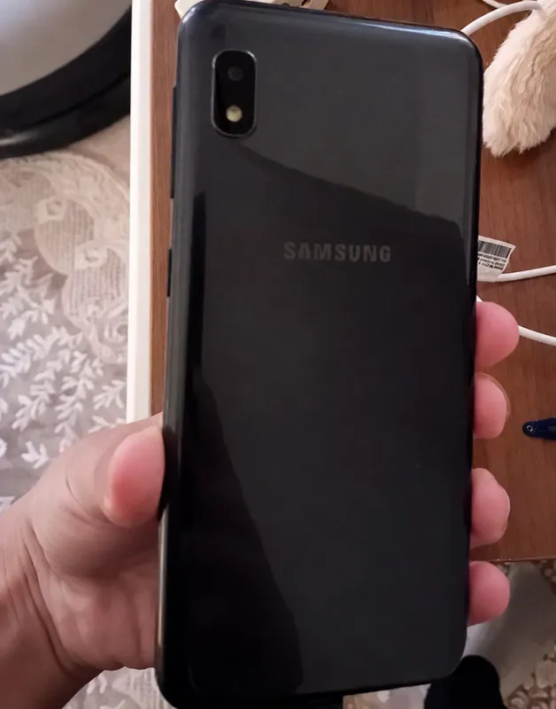 Samsung Galaxy A10 (на запчасти, или на прошивку) — фото 1
