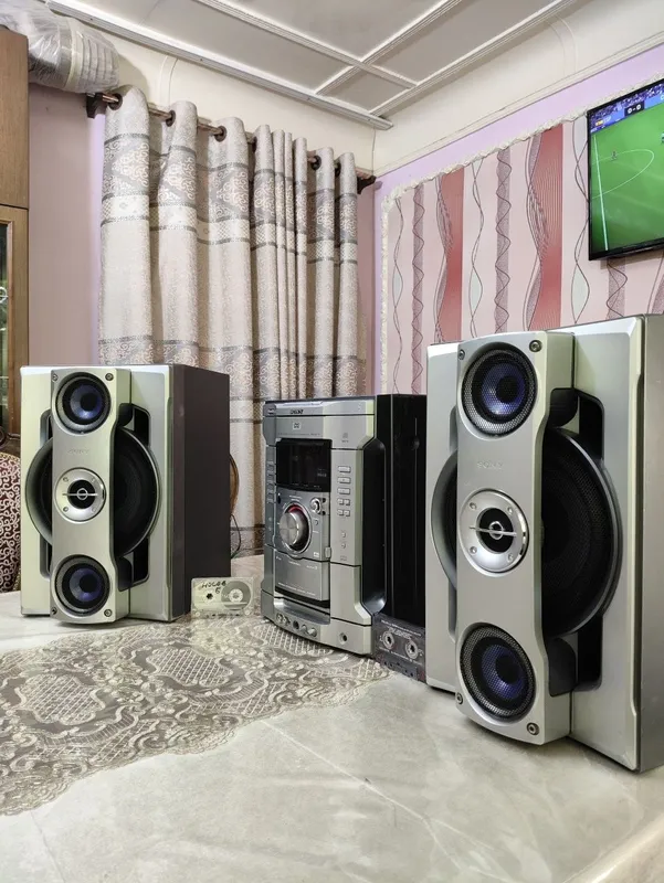 Sony 4600 watt bass bomba sotiladi — фото 6