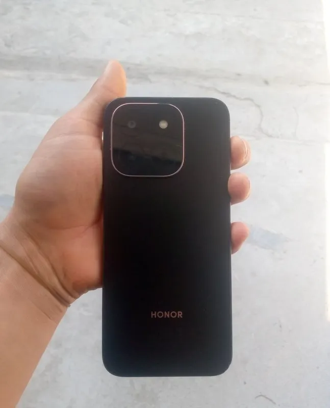 Honor X6C в идеальном состоянии, срочно продаётся 1 Honor X6C в идеальном состоянии, срочно продаётся 1