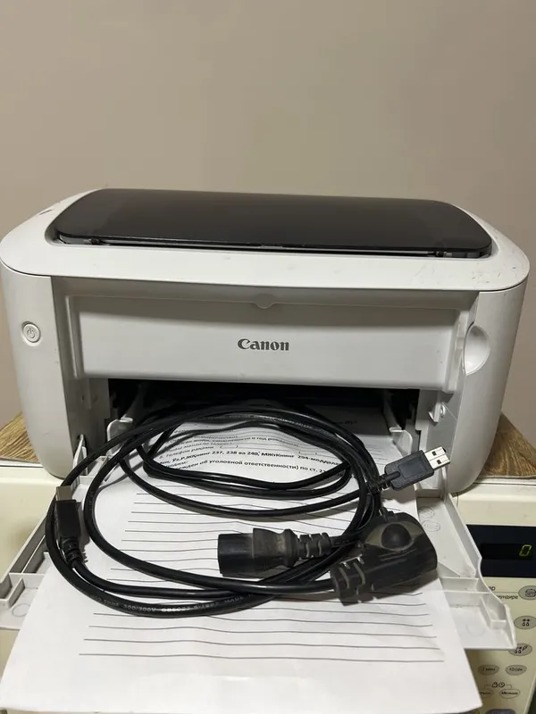 Canon lmageCLASS LBP 6030 принтер — фото 1
