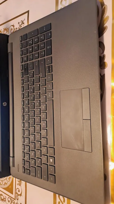 HP 250 G6 | Intel Core i3 | 4GB RAM | 1TB HDD | Holati yaxshi 3 HP 250 G6 | Intel Core i3 | 4GB RAM | 1TB HDD | Holati yaxshi 3