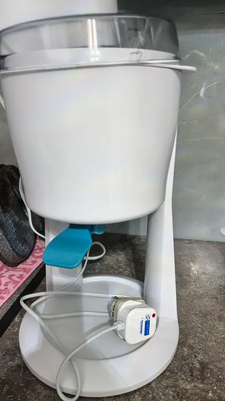 Продам Мороженицу
