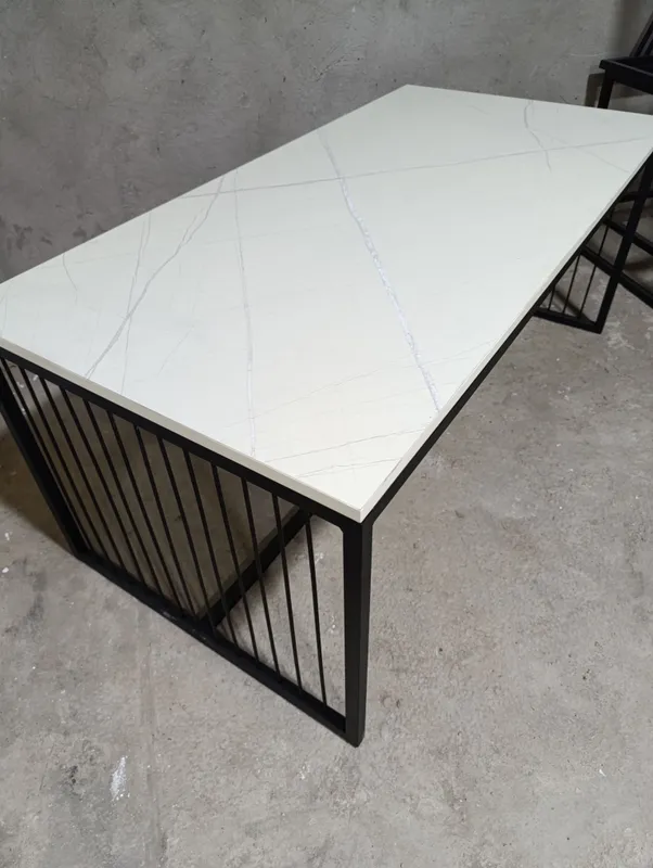 jurnalniy stolik Loft 9