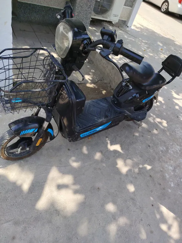 Skuter sotiladi holati yaxshi Skuter sotiladi holati yaxshi