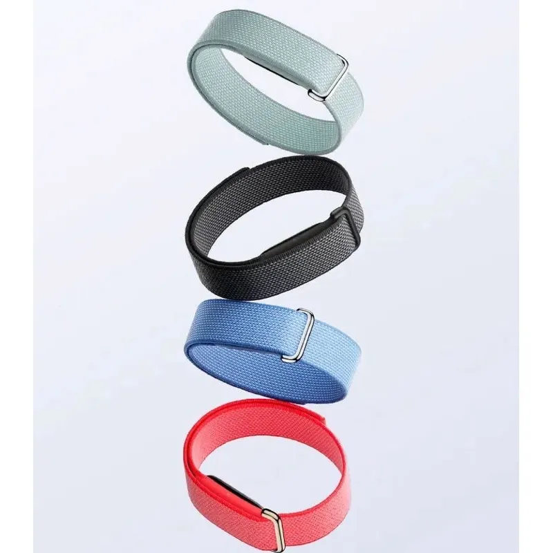 Фитнес трекер Google Fitbit Air
