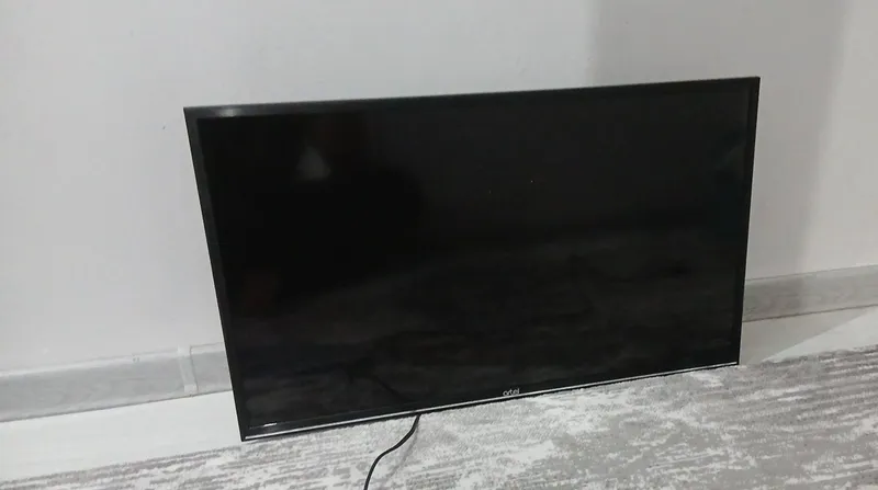 Artel 32 talik televizor (yaxshi holatda) / Телевизор Artel 32