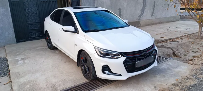 ONIX Premier 2 Turbo AT PLUS 5 ONIX Premier 2 Turbo AT PLUS 5