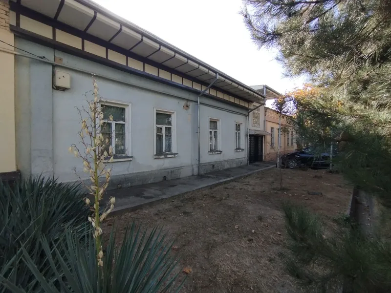 Уй сотилади Юнусобод Под стройку 1 СОТКА 78.000 $