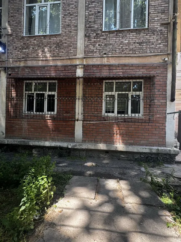2 ком навои 1 этаж 3 этажного дома! — фото 6