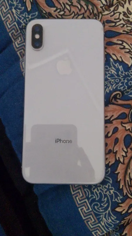 IPhone X 64g oq rangidan 1 IPhone X 64g oq rangidan 1