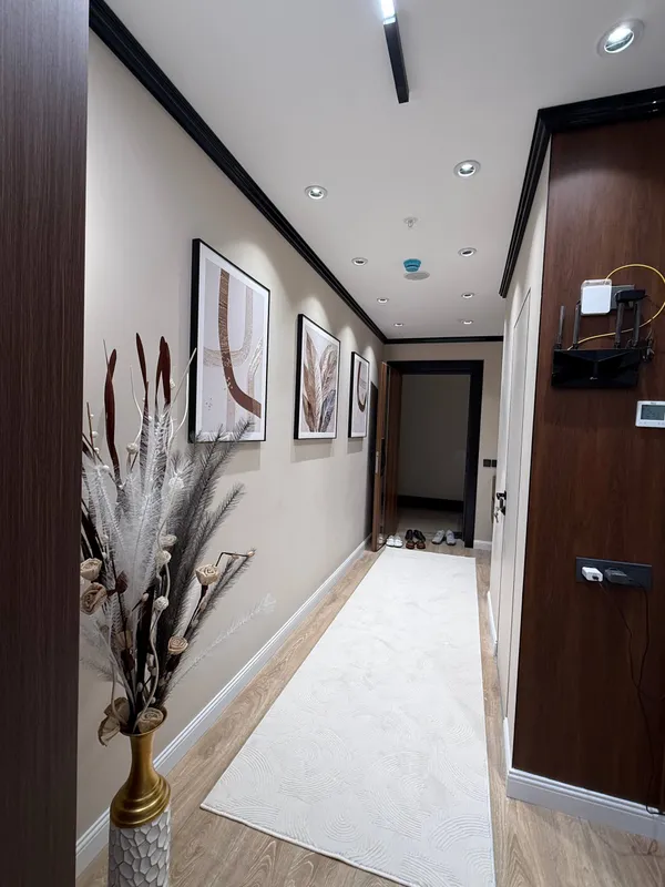 Piramit Tower ЖКda ta’mirli, mebel va Bosh texnikasi bilan, panoramali oynali va Tashkent City manzarali 2 xonali kvartira sotiladi 8