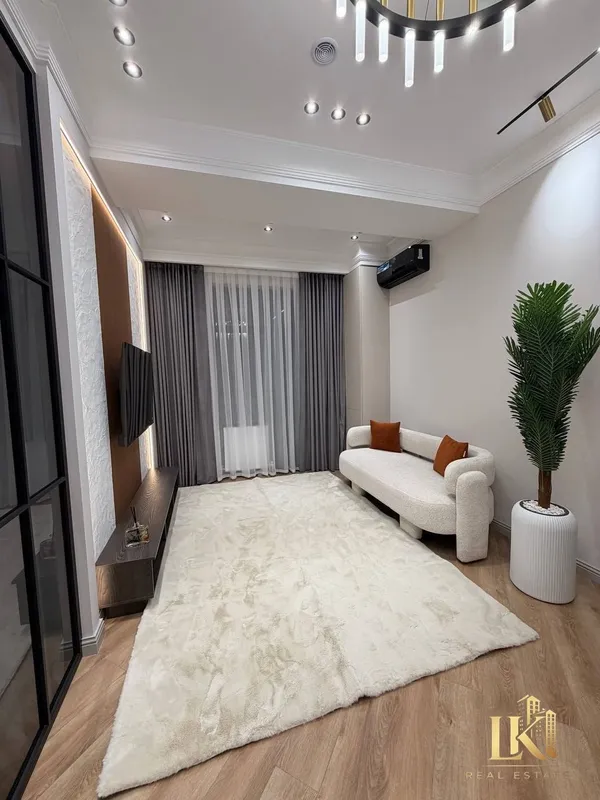 Darhan Residence ЖК (yangi qurilish)da 2 xonali kvartira sotiladi 1