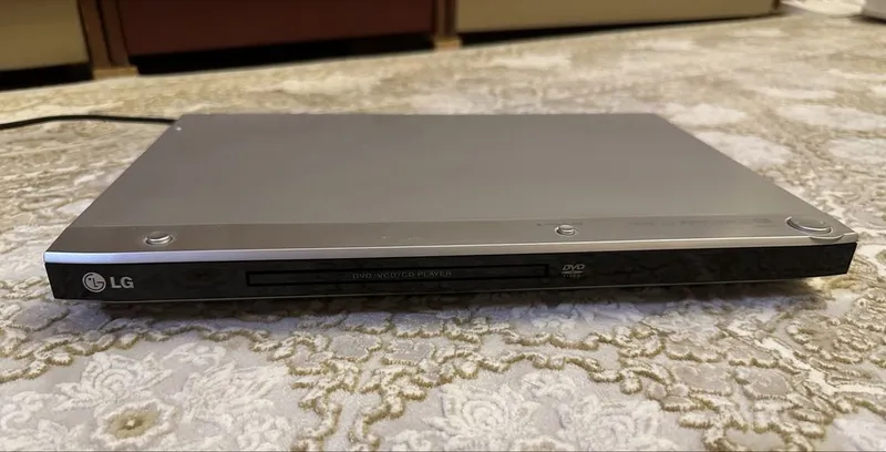 DVD player LG DV654X 1 DVD player LG DV654X 1