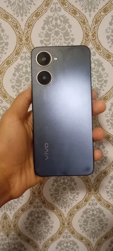 telefon sotiladi ideal holatda aybi karobkasi yuq 1 telefon sotiladi ideal holatda aybi karobkasi yuq 1