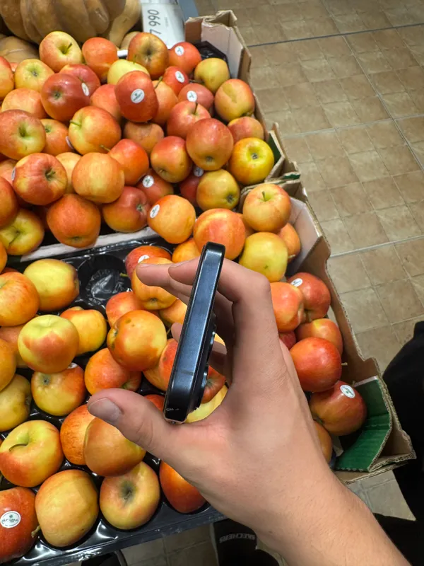 iphone 15 pro 256gb 89 DualSIM 6