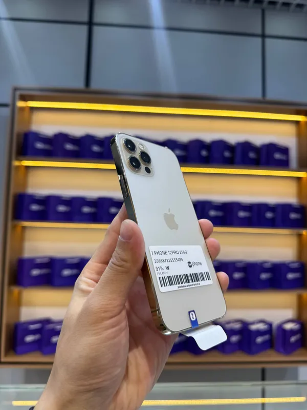 iPhone 12 PRO 2 iPhone 12 PRO 2