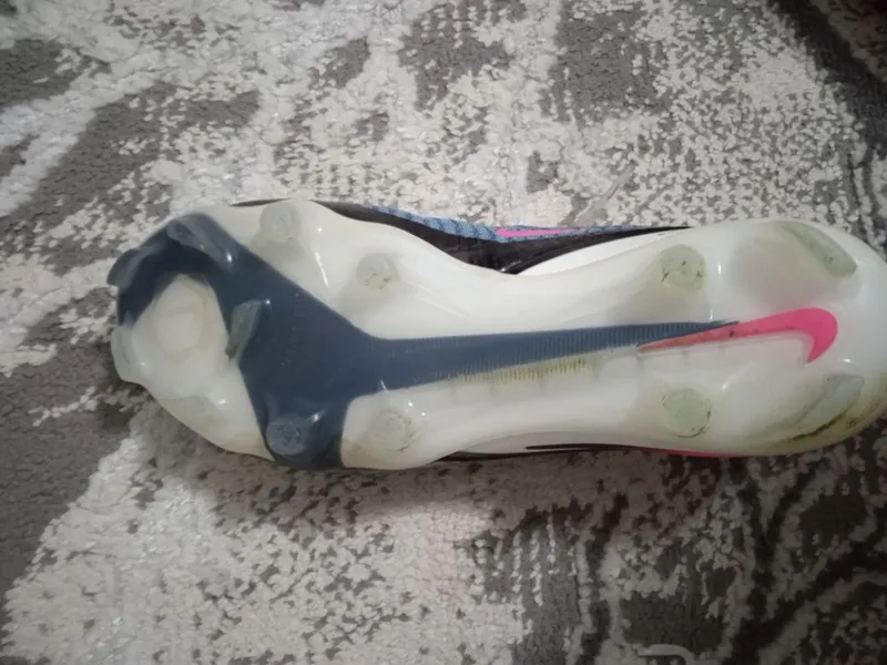 Nike PHANTOM 6 37 Razmer 5