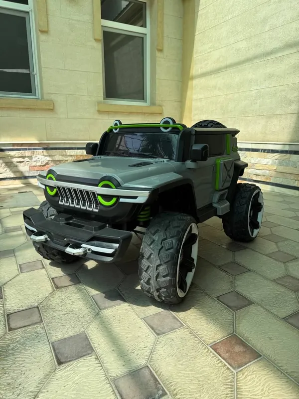 Jeep yosh bolla uchun zòr padarka 1
