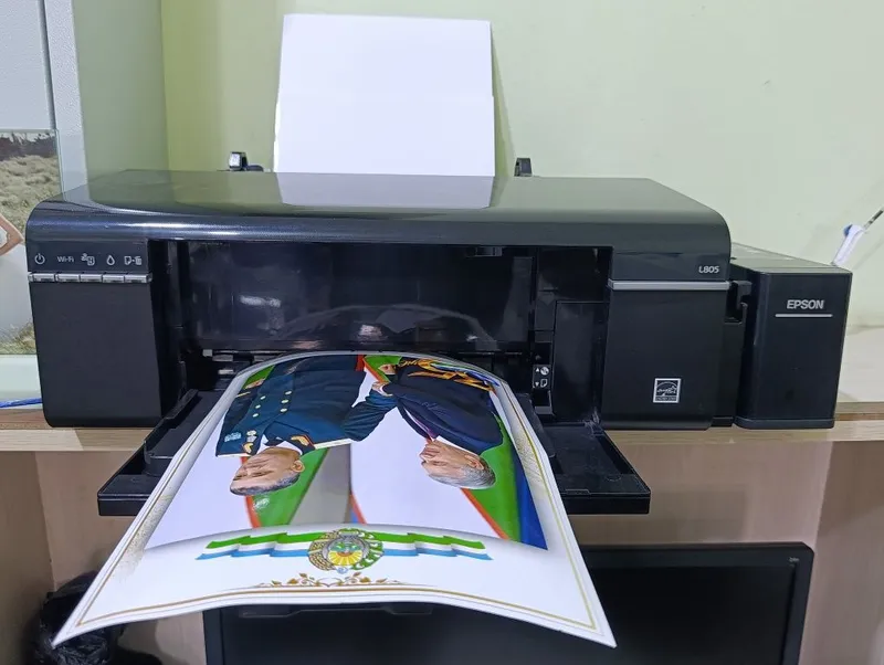 Принтер Epsom l805 1 Принтер Epsom l805 1