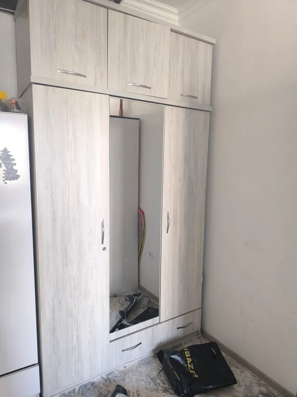 Продаю шкаф
