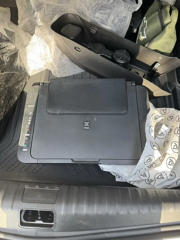 Svetnoy printer sotiladi srochna yangidek