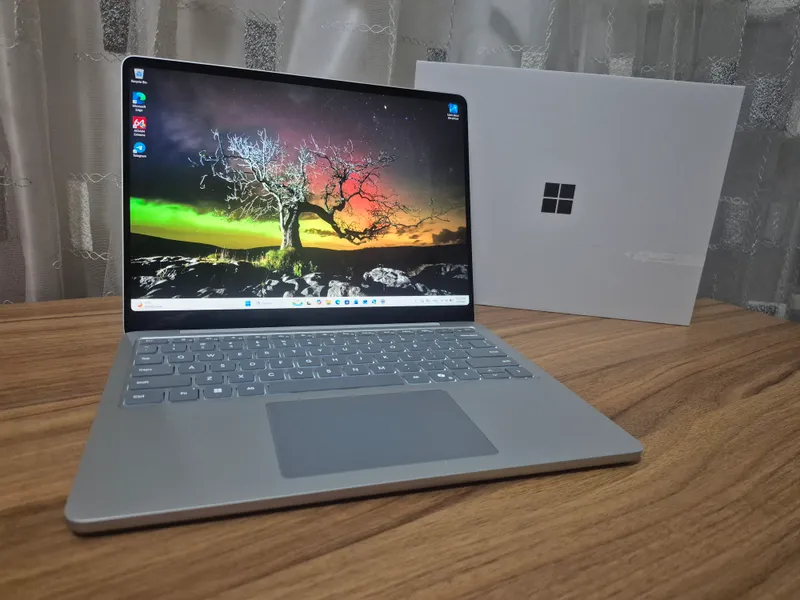 Microsoft Surface Laptop 1st Edition