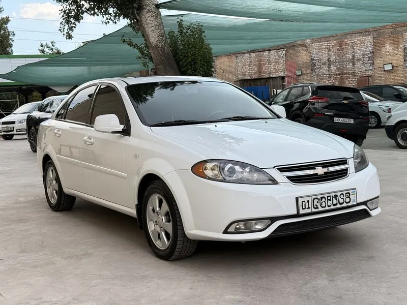 Chevrolet Lasetti Geantra Chevrolet Lasetti Geantra