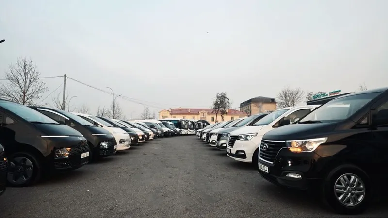 Автобусы микроавтобусы и минивены на заказ — фото 1