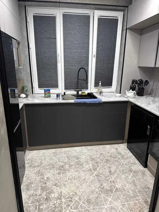 Bratskiye Mogilyda kvartira ijaraga beriladi 2/4/5 60m² 6