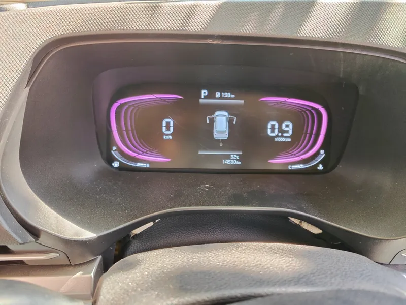 Kia Carens 1 позиция 2025 года 7
