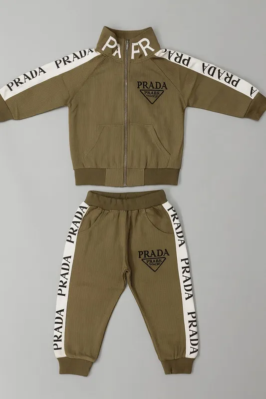 Детская одежда тройка PRADA — фото 2 Детская одежда тройка PRADA — фото 2