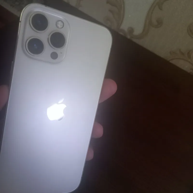 IPhone 12 pro max 1