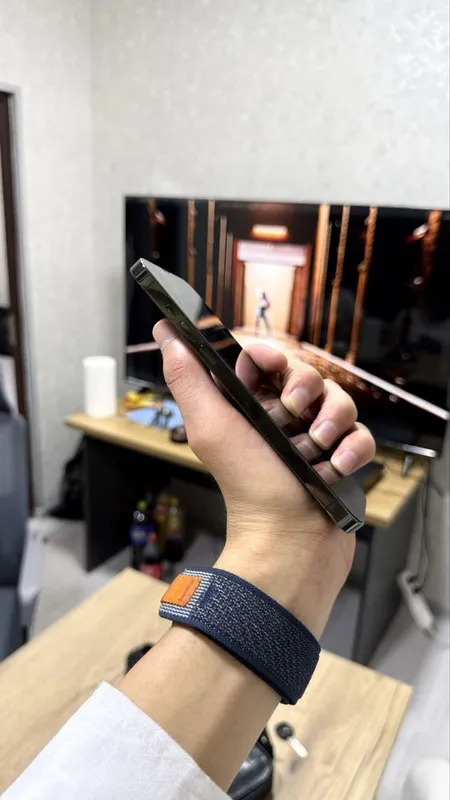 Iphone 13 pro max 128 4 Iphone 13 pro max 128 4