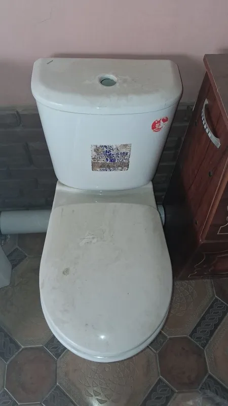Продаётся Унитаз