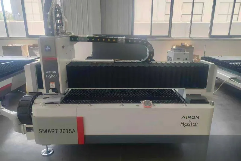 Лазерный станок для резки металла SMART3015A 1 Лазерный станок для резки металла SMART3015A 1