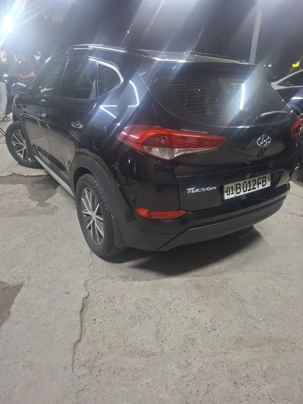 Hyundai tucson 2017 4 Hyundai tucson 2017 4