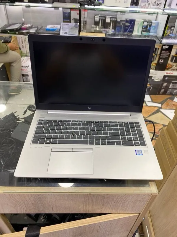HP Elitebook Core i7-8650U — фото 1