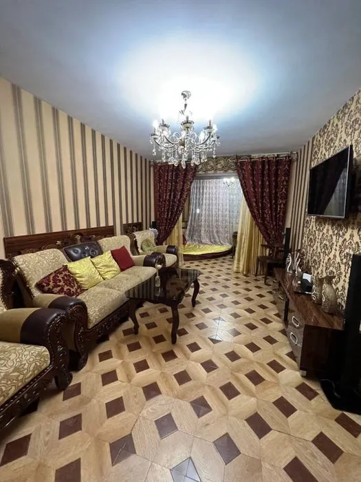 2-комнатная квартира, 66 м², 4/4 этаж (вторичка) 2 2-комнатная квартира, 66 м², 4/4 этаж (вторичка) 2