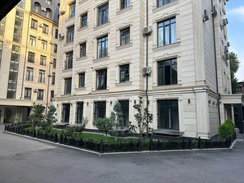 Парковка Ц1, Бон, ЖК Центрадо — фото 1
