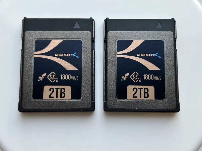 SABRENT Rocket CF Express Type B 2TB 1800MB/S — фото 2