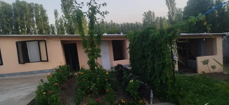 Уй сотилади 9 сотик 2