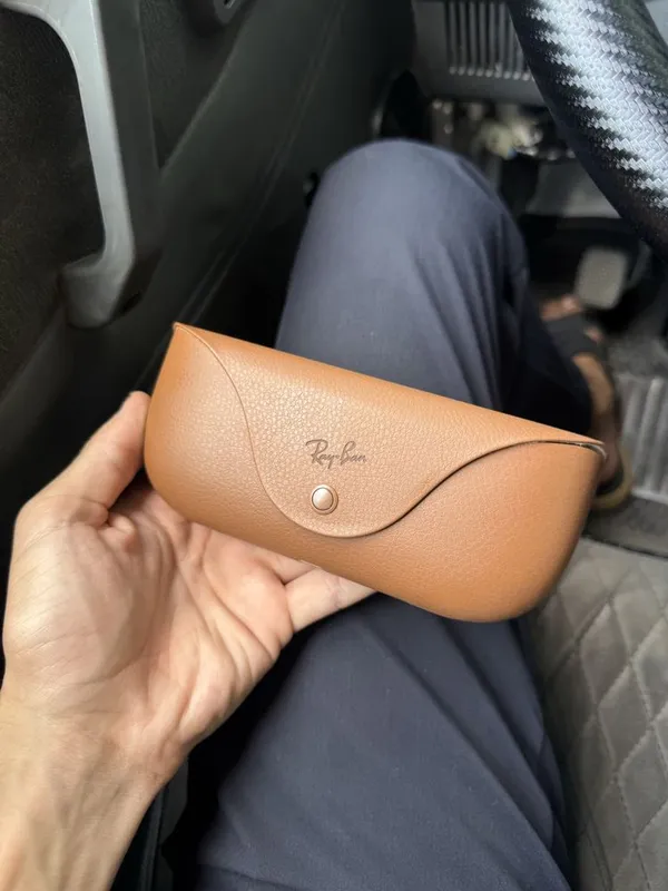 Продается очки Ray Ban 1 Продается очки Ray Ban 1