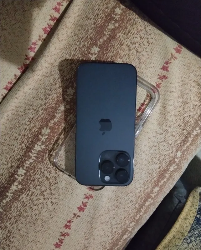iPhone 14 Pro, отличное состояние, 256 ГБ, 74%, не вскрывался, есть коробка и документы 2